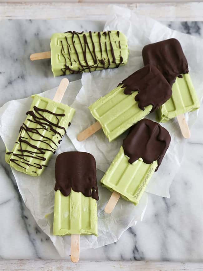 Make Creamy Chocolate Avocado Popsicles: Recipe & Ripening Tips